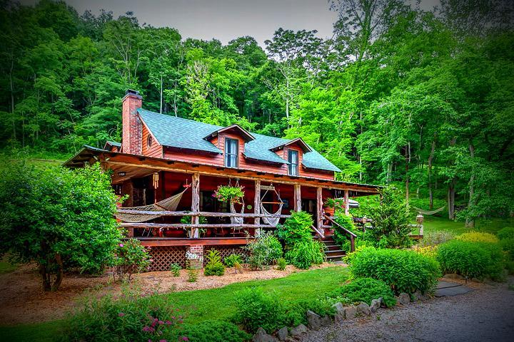 butterfly-hollow-a-hidden-retreat-gordonsville-tn-inn-for-sale