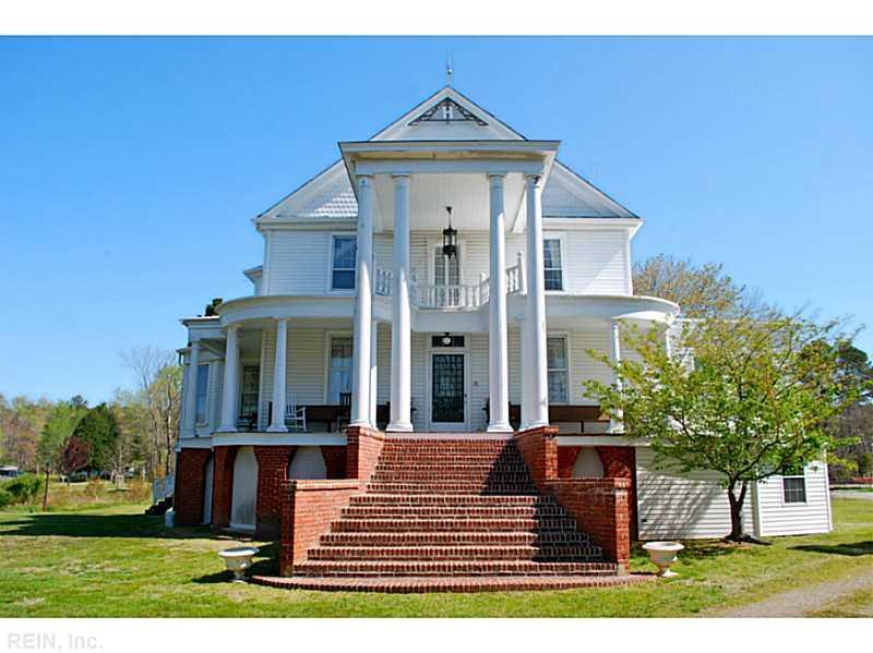 Colonial Mathews Mansion Mathews, VA Inn for Sale