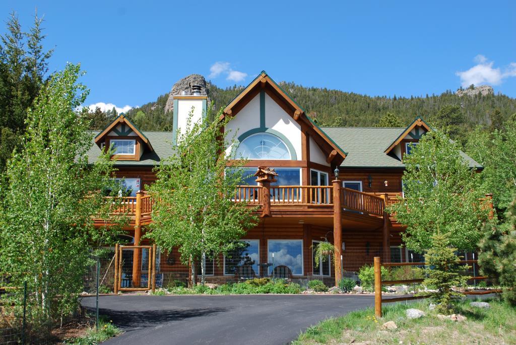 Sonnenhof Bed & Breakfast - Estes Park, CO Inn for Sale