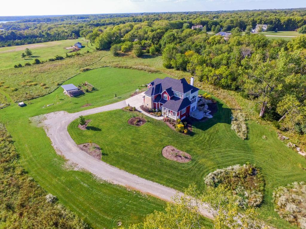 Custom Built Spring Hill Home on 19 acres Spring Hill, KS Inn for Sale