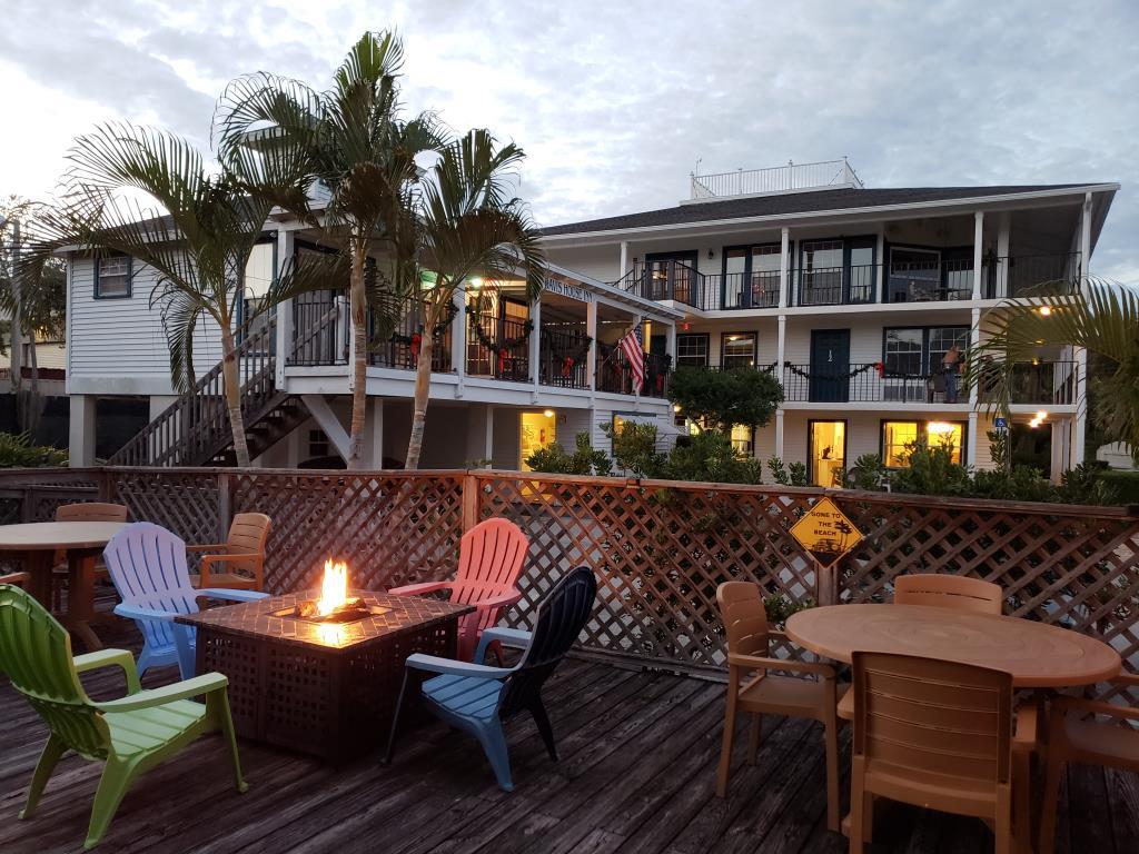 Davis House Inn, Bungalow & 5 Slip Dock - Sebastian, FL Inn for Sale