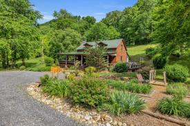 Middle Tennessee Bed, Breakfast and Wedding Venue: 