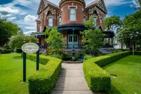 The Empress of Little Rock - Historic B&B: 