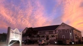 The Atlantic Inn: Exterior view of building