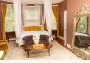 Winridge Manor : Majestic Mountain Guest Room