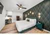 Boutique Hotel near Asheville, North Carolina: Fully Updated Guest Room