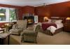 SOLD!  Lake Pointe Inn-Deep Creek Lake, Maryland: Savage Room with fireplace