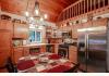 Chalet in Sandpoint: Kitchen