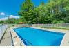 The Landgrove Inn and InView Center for the Arts: Pool Area